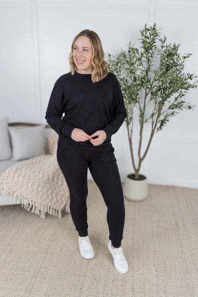 IN STOCK Corrine Ribbed Pullover Top - Black