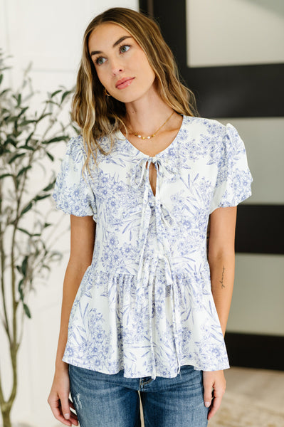 Dainty Lil' Thing Balloon Sleeve Blouse in Ivory/Blue