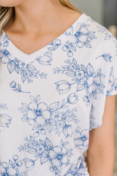 Down Right Delicate V-Neck Floral Top