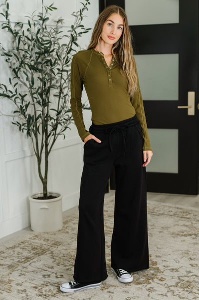 Effortless Edge Knit Henley Top in Camo Green